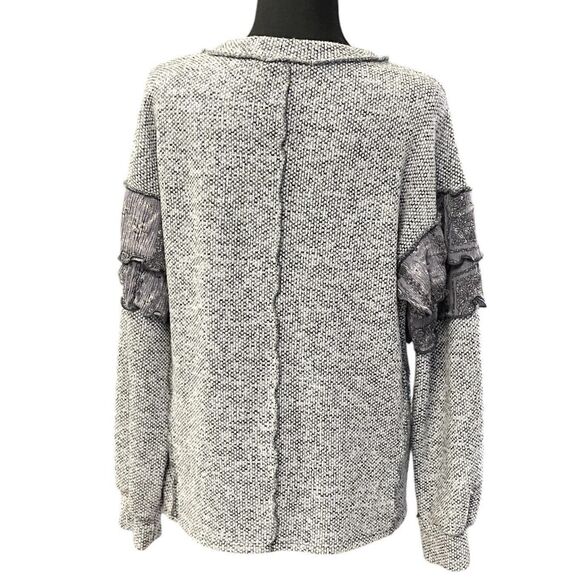 SUGARFOX Sweater Gray Pullover Ruffle Sleeves Reverse Seams NWOT - Picture 6 of 9